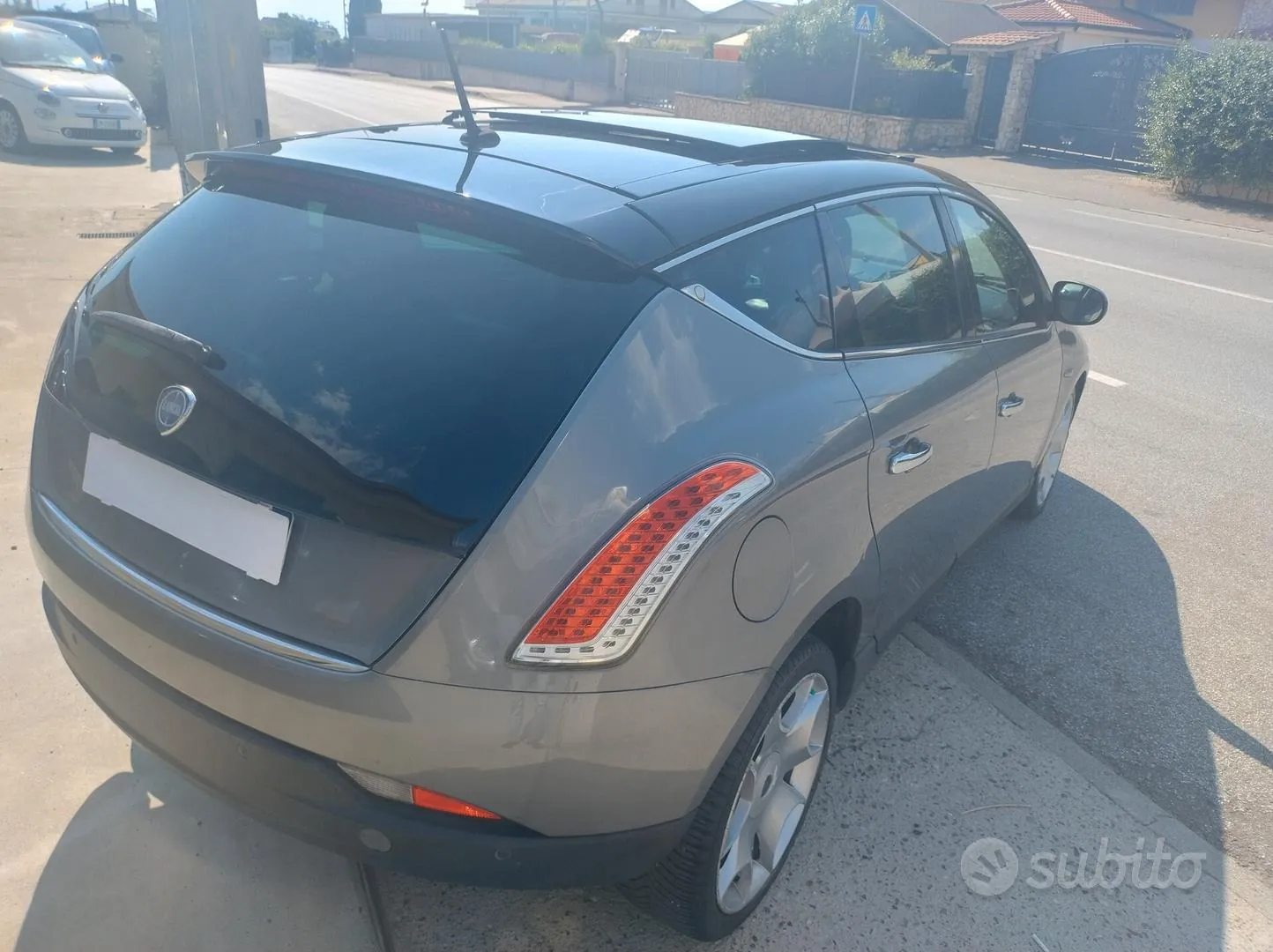 Lancia Delta 2010 photo 5