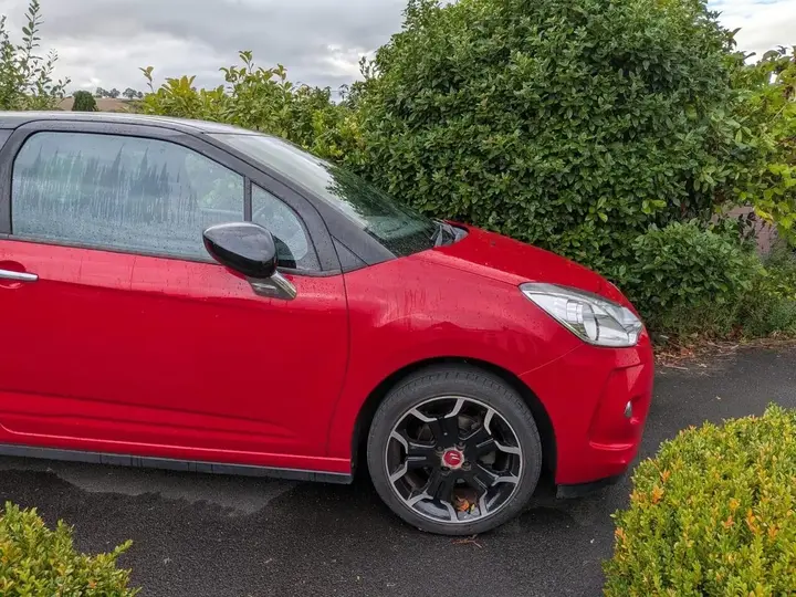 Citroen Ds3 2011 photo 2