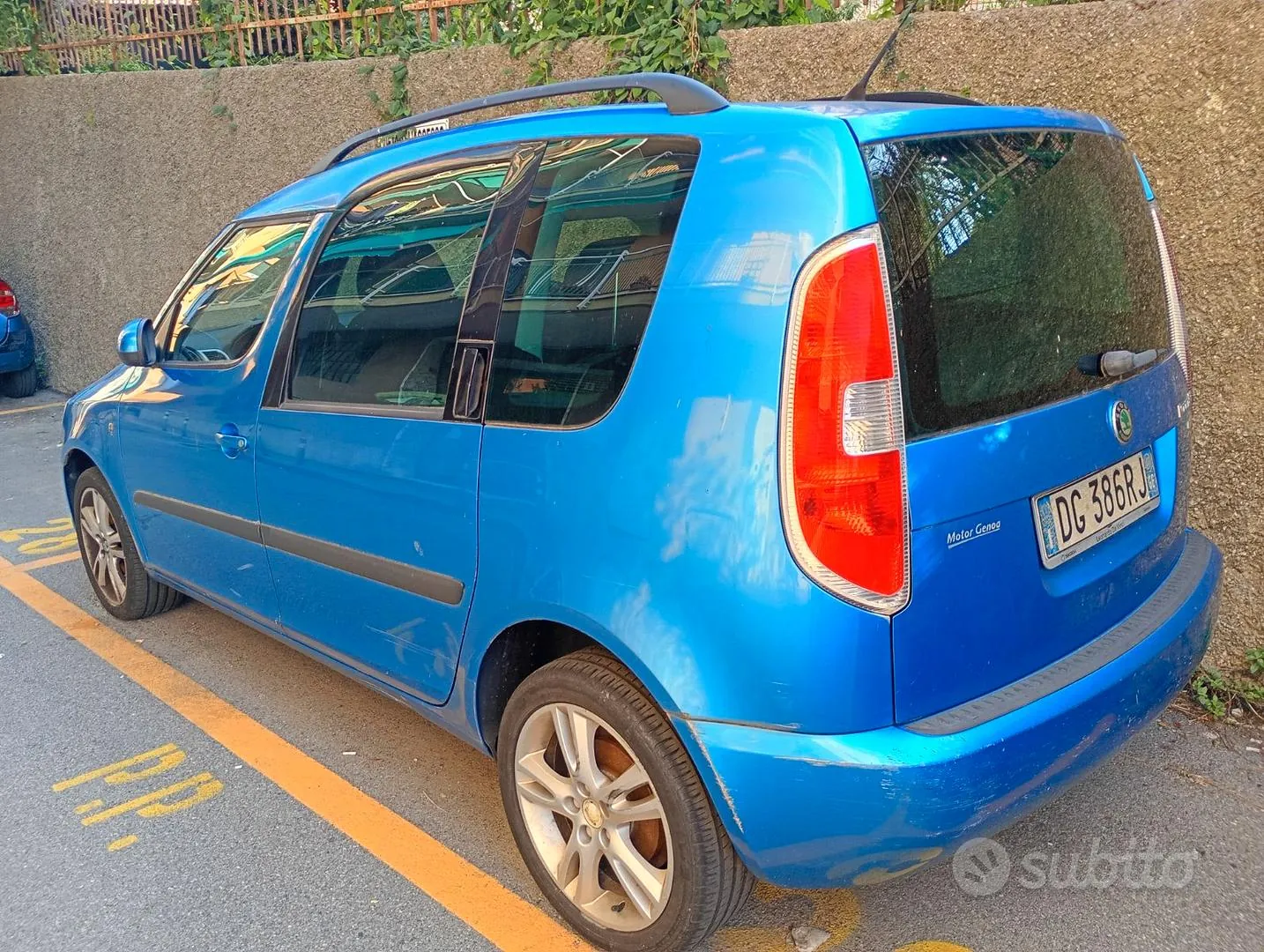 Skoda Roomster 2007 photo 2