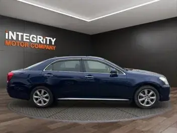 Toyota Crown 2012 photo 3