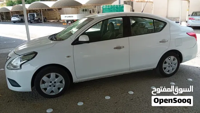 Nissan Sunny 2022 photo 4
