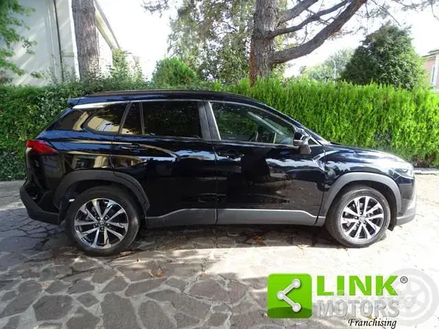 Toyota Corolla Cross 2023 photo 2