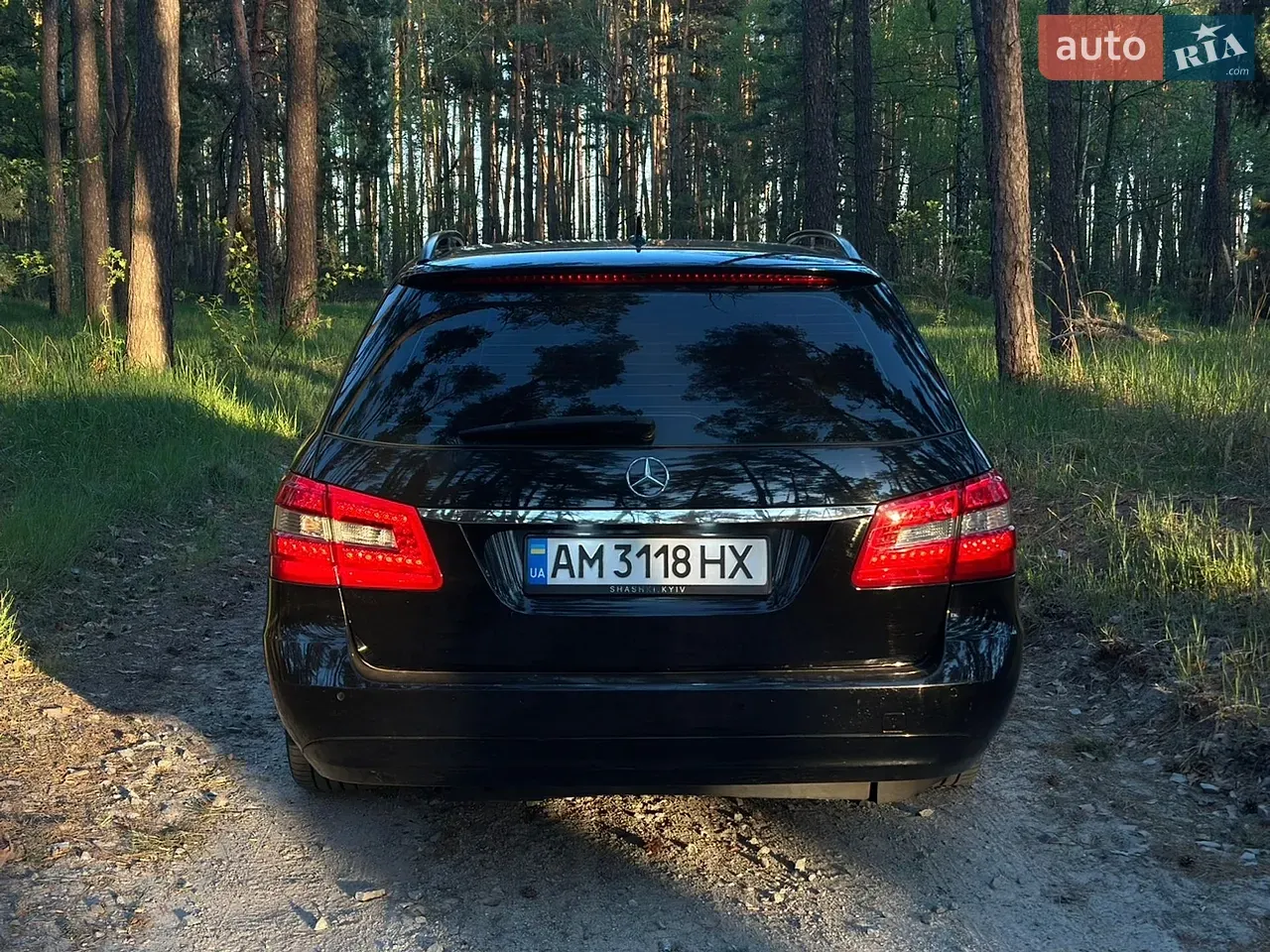 Mercedes-Benz E-Class 2010 photo 5