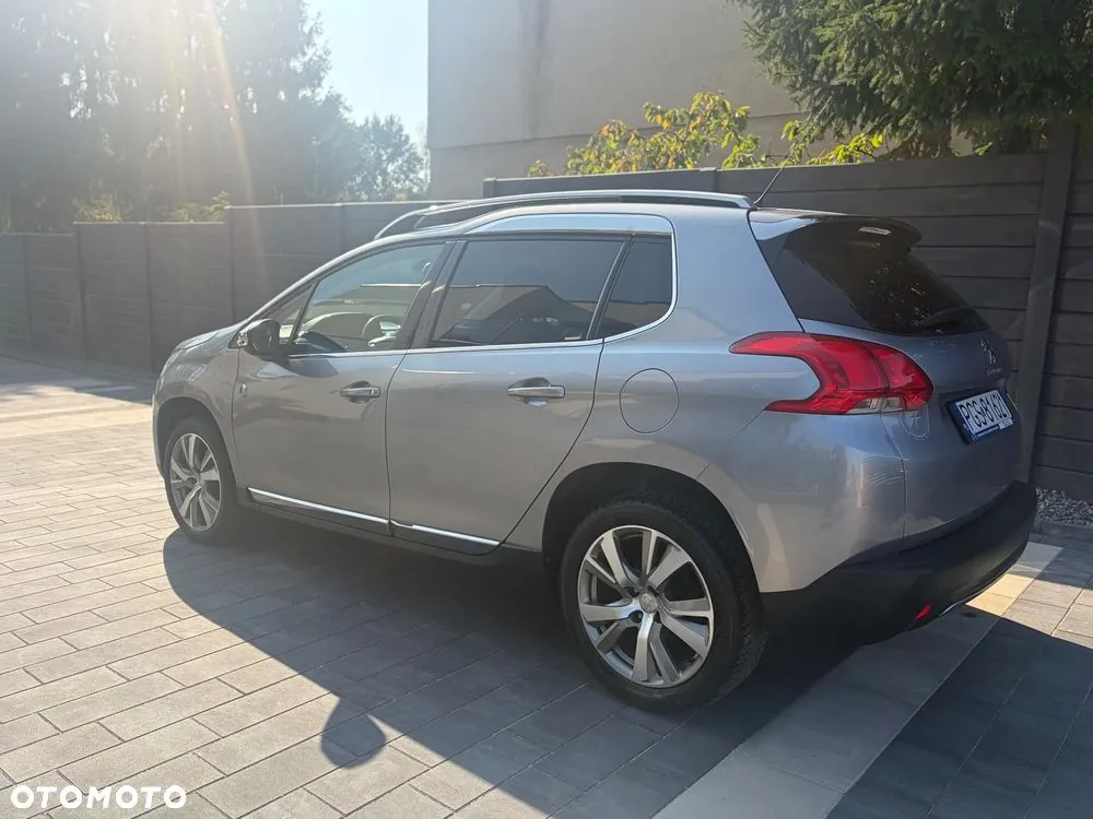 Peugeot 2008 2015 photo 2