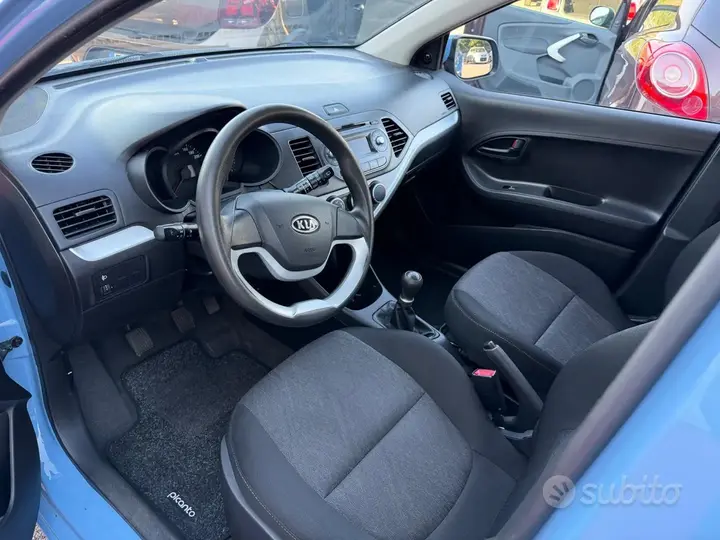 Kia Picanto 2013 photo 5