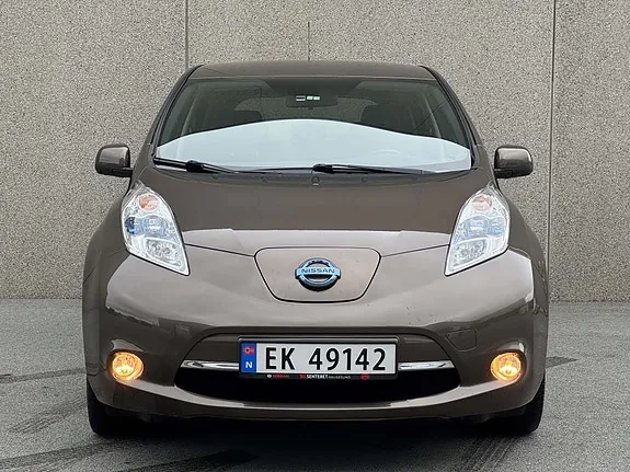 Nissan Leaf 2017 photo 2