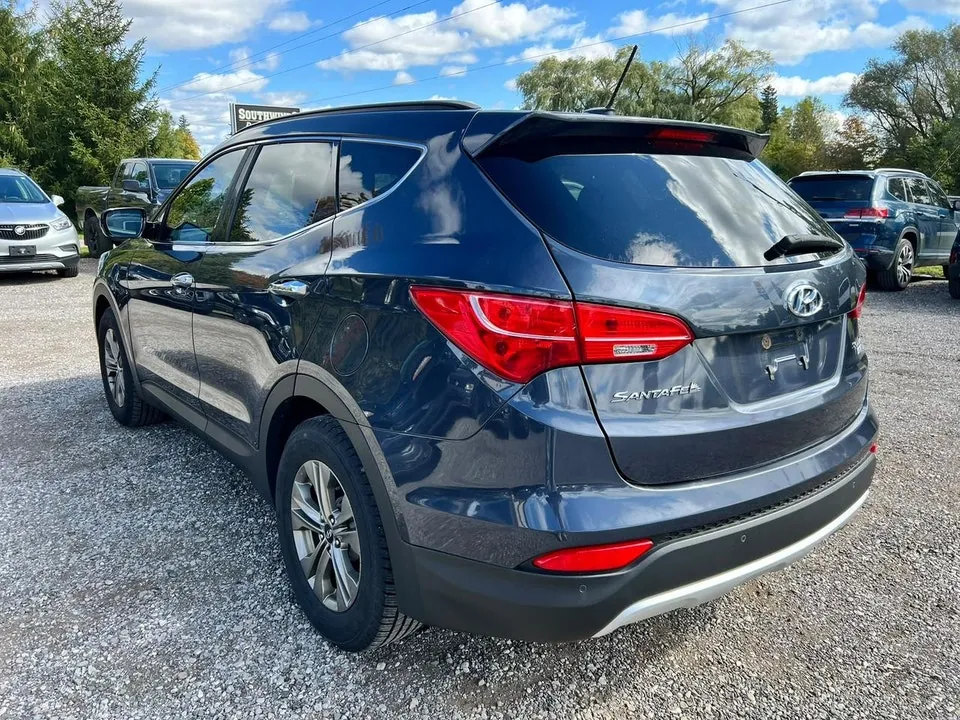Hyundai Santa Fe 2016 photo 3