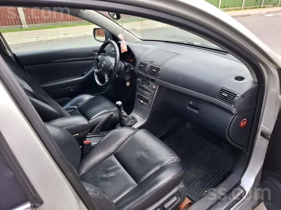 Toyota Avensis 2007 photo 5