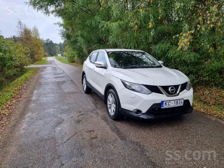 Nissan Qashqai 2015 photo 3