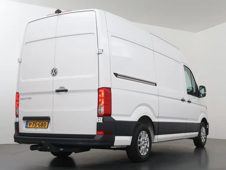 Volkswagen Crafter 2024 photo 2