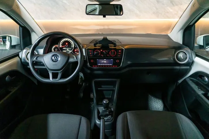 Volkswagen Up 2021 photo 3
