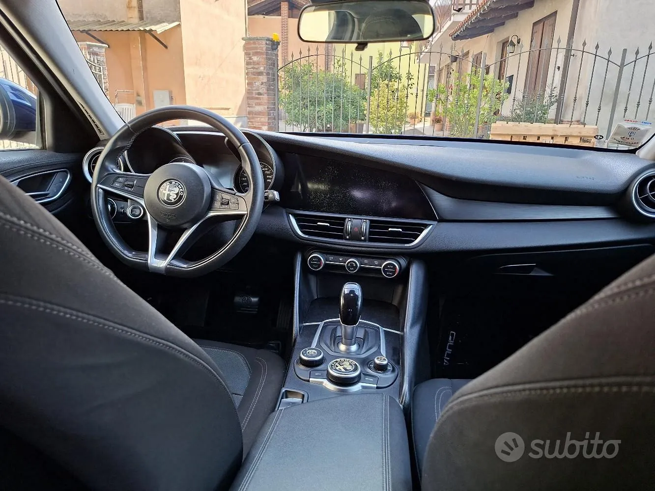 Alfa Romeo Giulia 2018 photo 4
