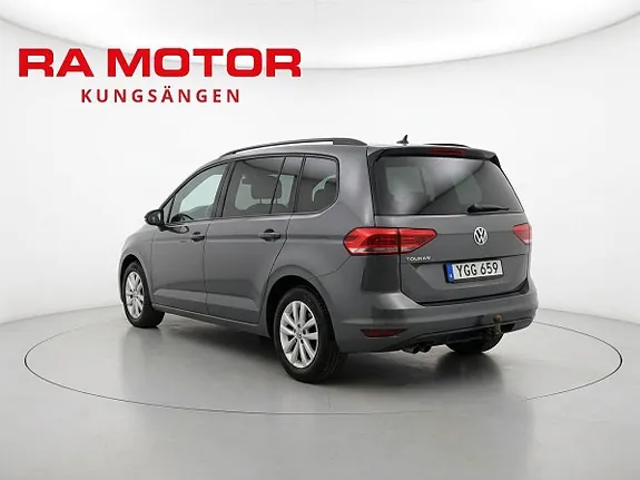 Volkswagen Touran 2017 photo 3