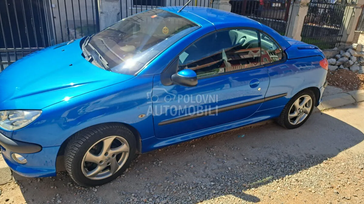 Peugeot 206 2003 photo 3