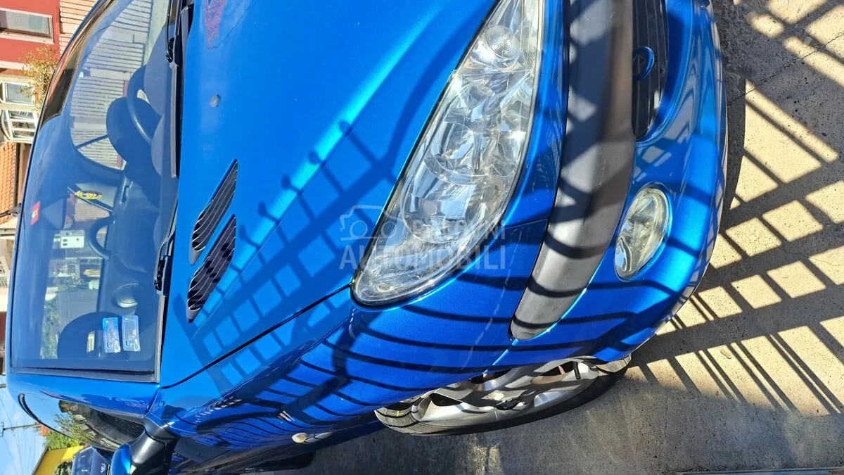 Peugeot 206 2003 photo 5