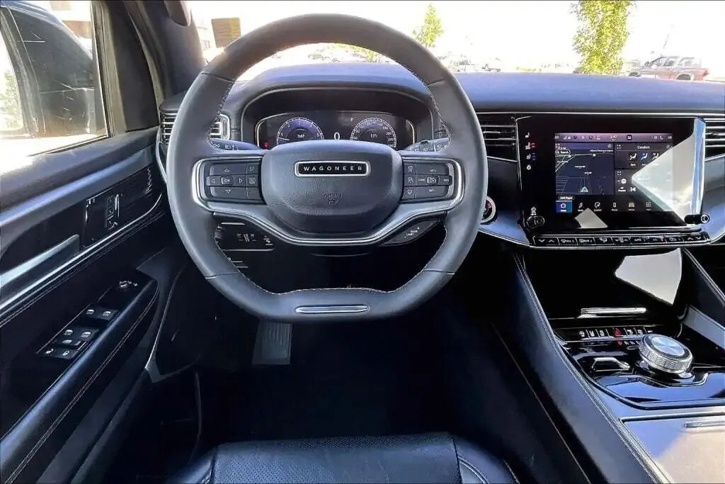 Jeep Wagoneer 2024 photo 5