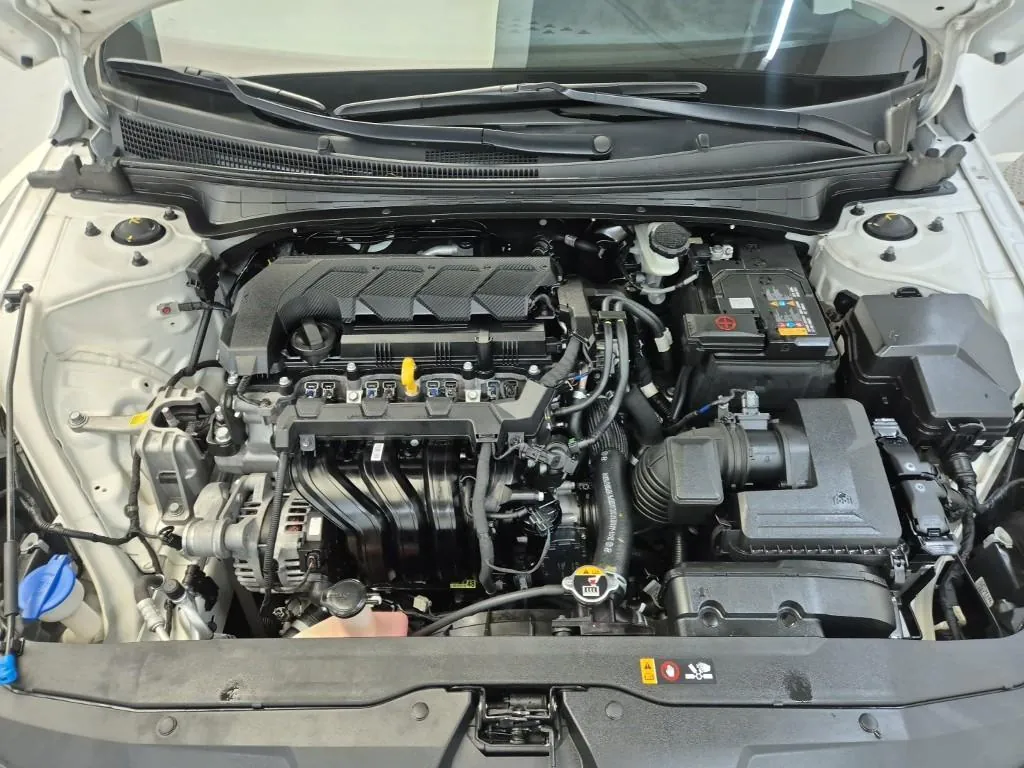 Hyundai Avante 2021 photo 5