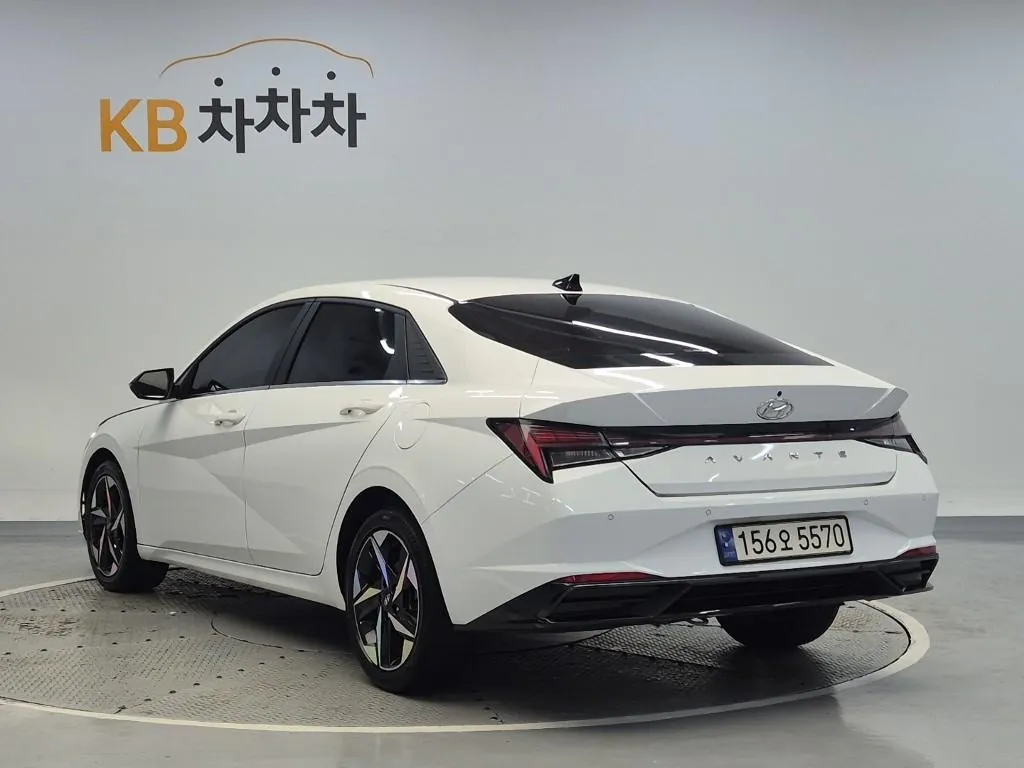 Hyundai Avante 2021 photo 2