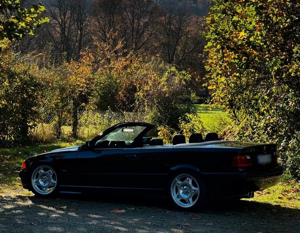 BMW 325I