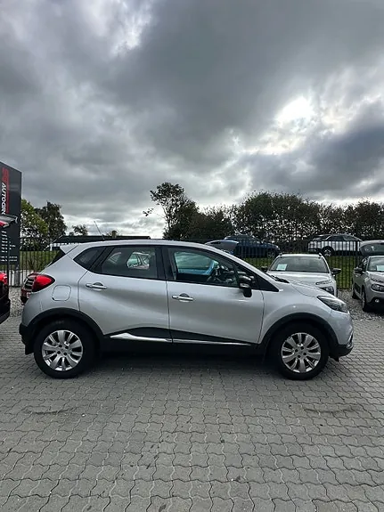 Renault Captur 2013 photo 2