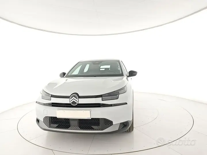 Citroen C4 2025 photo 2