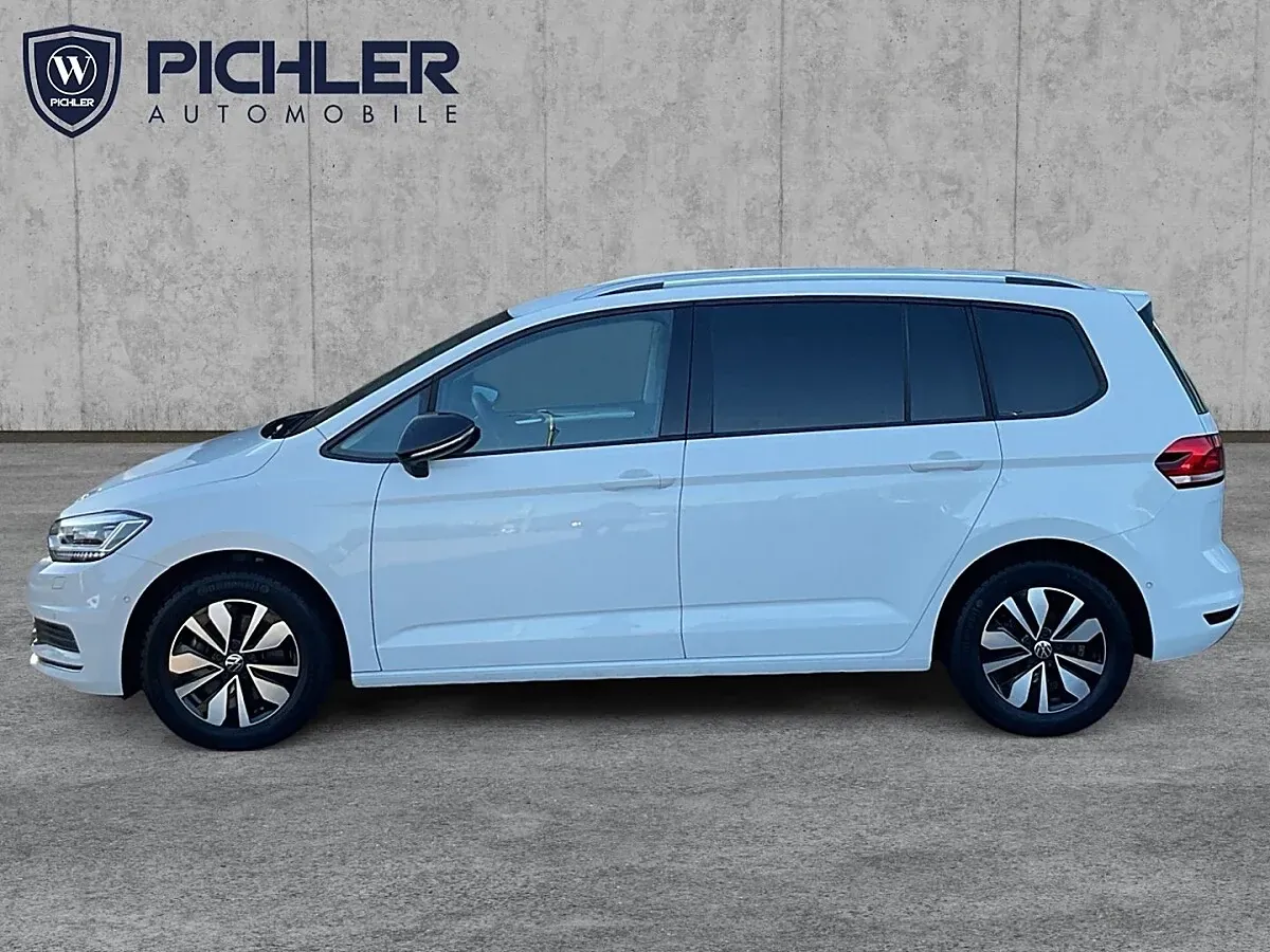 Volkswagen Touran 2025 photo 3