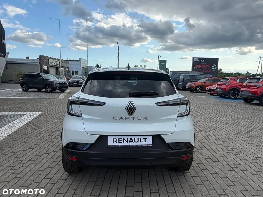 Renault Captur 2026 photo 4
