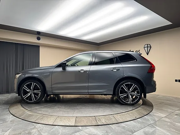 Volvo Xc60 2021 photo 2