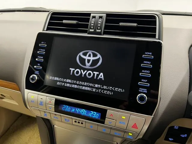 Toyota Land Cruiser Prado 2024 photo 4