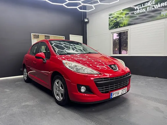Peugeot 207 2011 photo 2