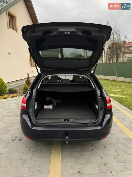 Peugeot 308 2014 photo 5