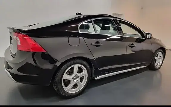 Volvo S60 2011 photo 5