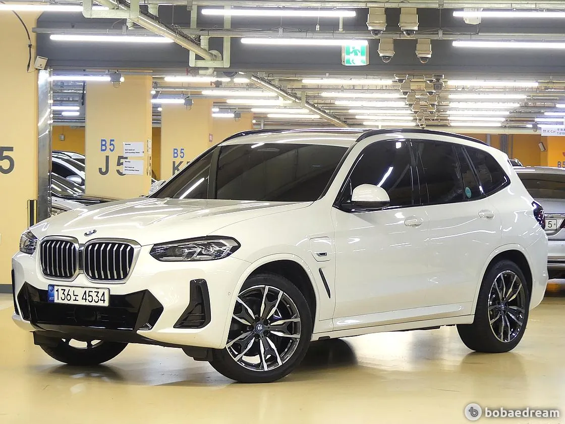 BMW X3 2022 photo 2