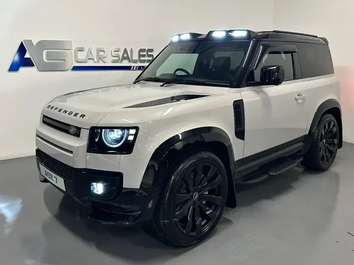 Land Rover Defender 2026 photo 3