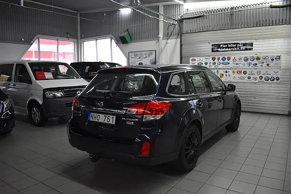 Subaru Outback 2013 photo 3