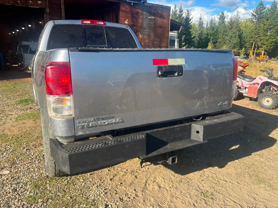 Toyota Tundra 2013 photo 3