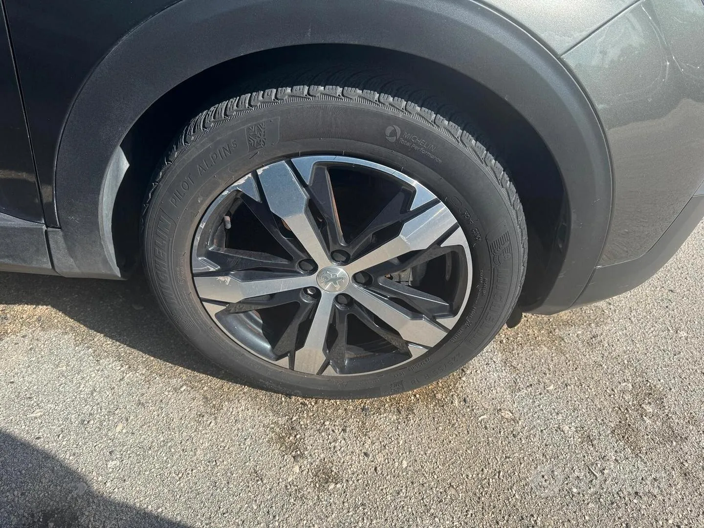 Peugeot 3008 2019 photo 5