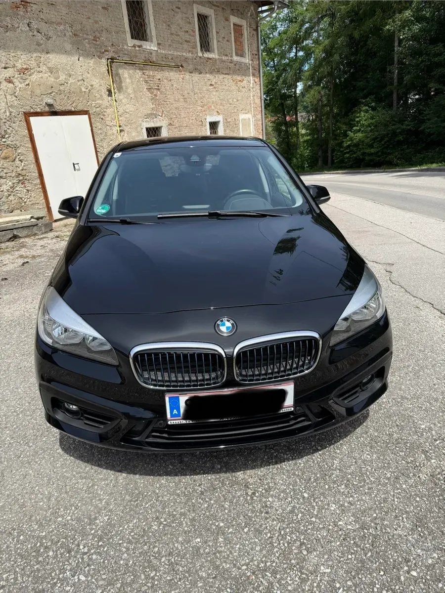 BMW 2 Series 2018 photo 2