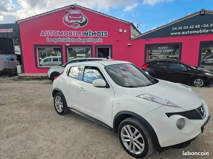Nissan Juke 2011 photo 2