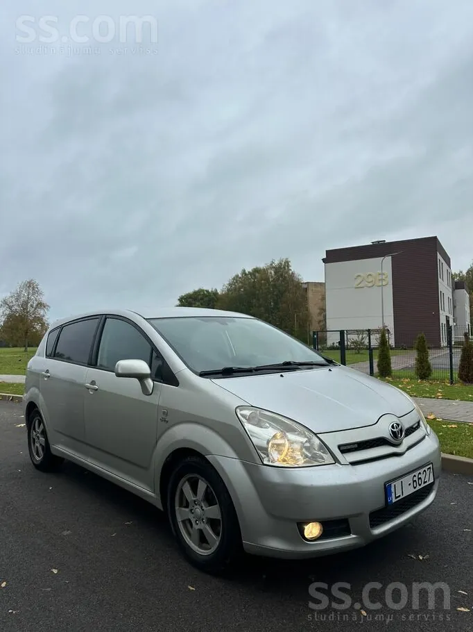 Toyota Corolla Verso