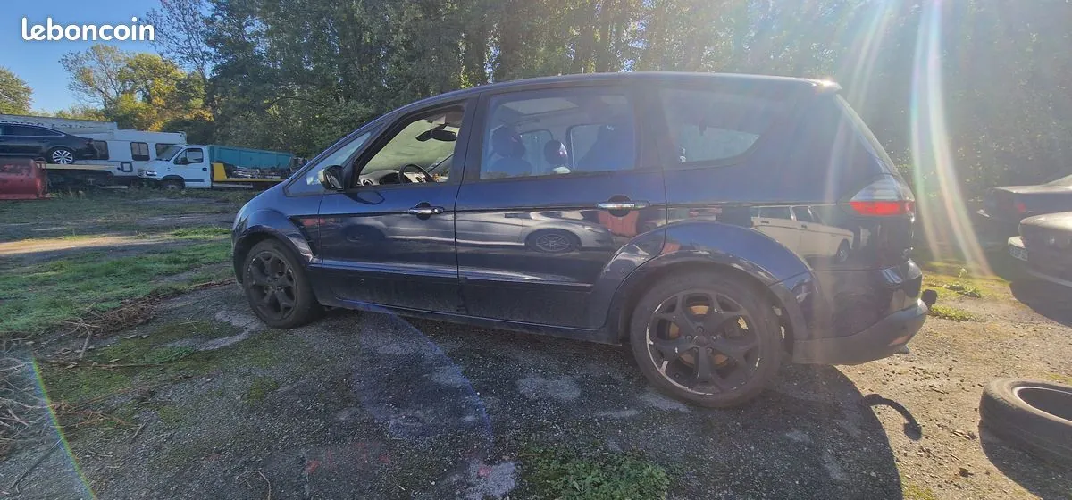 Ford S-Max 2008 photo 2