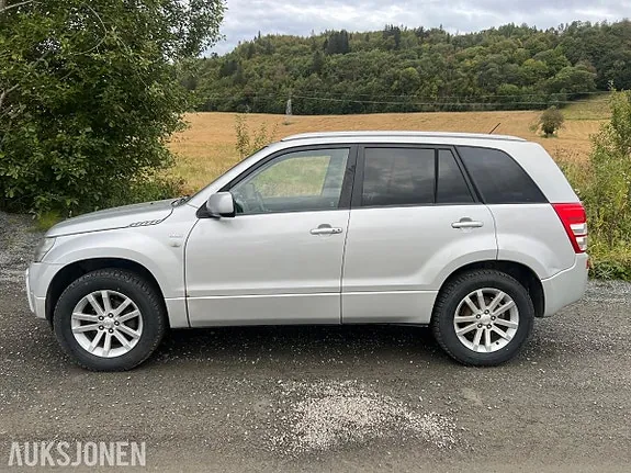 Suzuki Grand Vitara 2009 photo 3