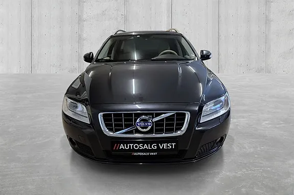 Volvo V70 2011 photo 2