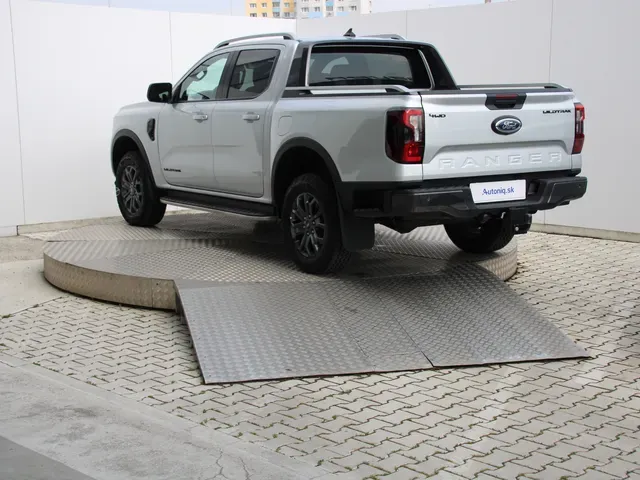Ford Ranger 2024 photo 2