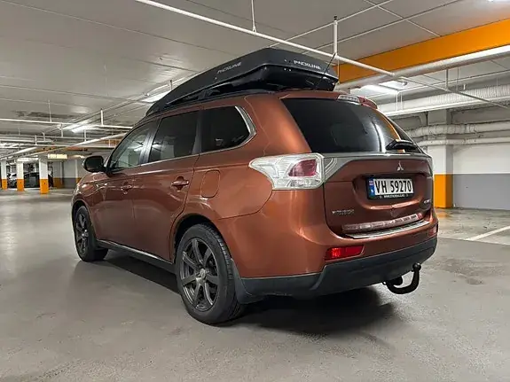 Mitsubishi Outlander 2013 photo 3