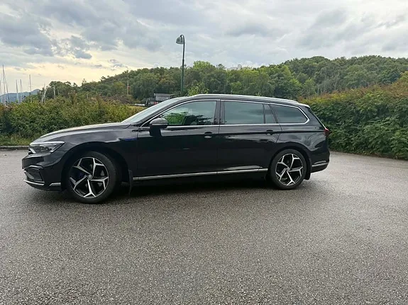 Volkswagen Passat 2021 photo 5