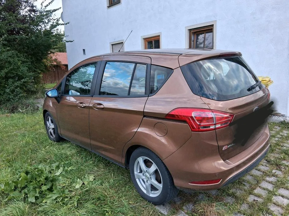 Volkswagen B-Max