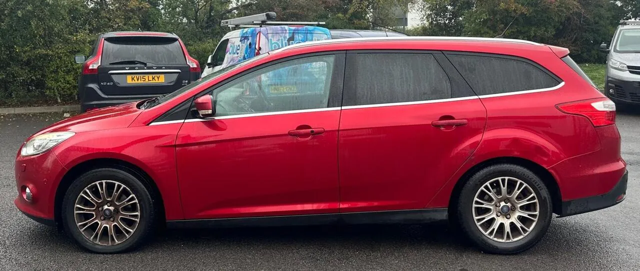 Ford Focus 2011 photo 4