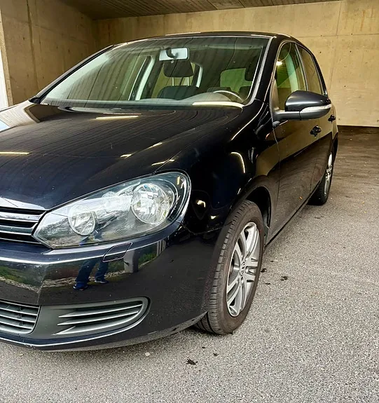 Volkswagen Golf Vi 2010 photo 2