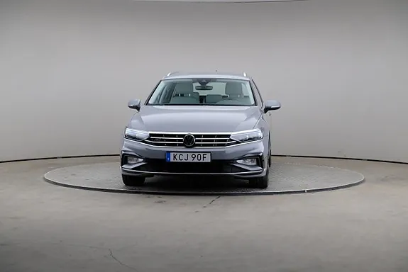 Volkswagen Passat 2022 photo 3